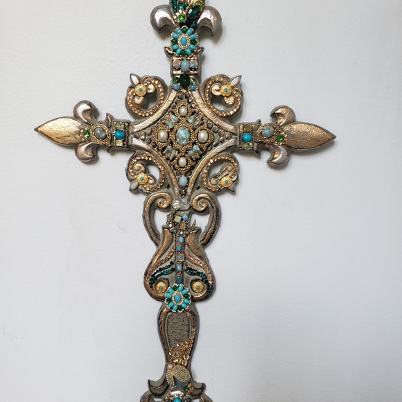 Handmade Turquoise one-of-a-kind wall cross - Picture 2 of 12